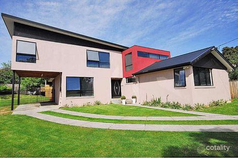 4 Henley St, Lindisfarne, TAS 7015