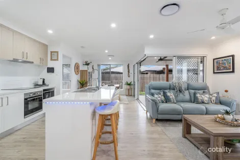 Property photo of 34 Sailaway Circuit Eli Waters QLD 4655