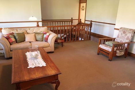 Property photo of 18 Fleetwood Court Ferny Hills QLD 4055