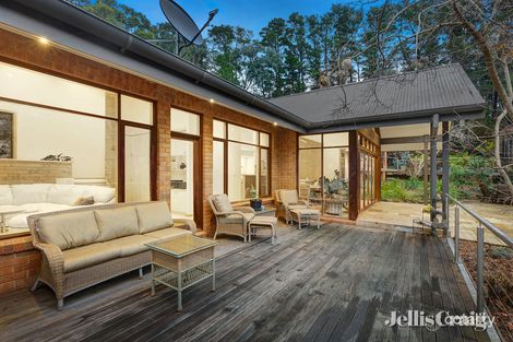 Property photo of 34 Lookover Road Donvale VIC 3111