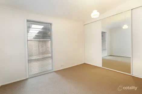 Property photo of 10 Lofty Court Corio VIC 3214