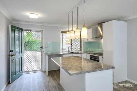 Property photo of 2/30 Sammells Drive Chermside QLD 4032
