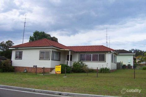14 Cullen St, Oak Flats, NSW 2529