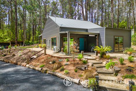 21 Lyrebird Ave, East Warburton, VIC 3799