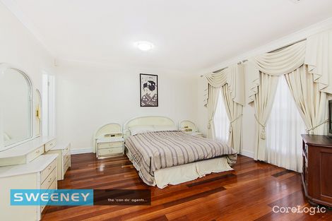 Property photo of 9 Glenelg Boulevard Taylors Hill VIC 3037