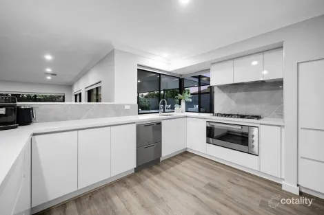 Property photo of 5 Transom Way Ocean Reef WA 6027