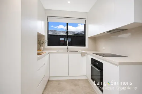 Property photo of 8 Cobblestone Place Werrington Downs NSW 2747
