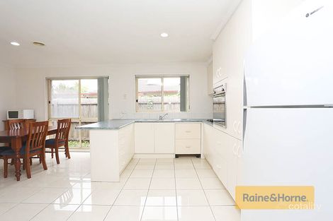 Property photo of 34 Murchison Drive Roxburgh Park VIC 3064