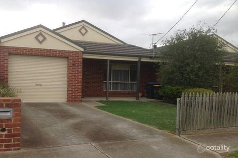 Property photo of 1/77 Brougham Avenue Wyndham Vale VIC 3024