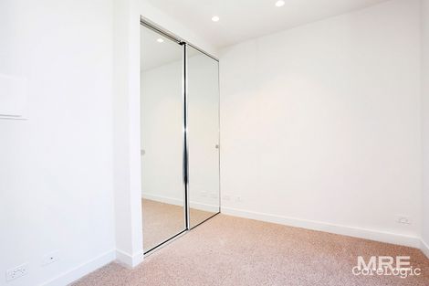 Property photo of 1013/135 A'Beckett Street Melbourne VIC 3000