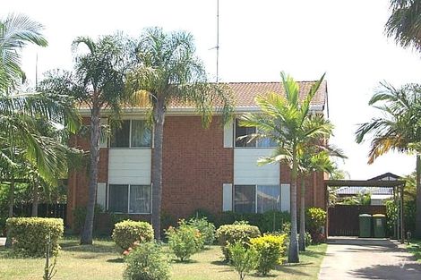 16 Warrie Cl, Paradise Point, QLD 4216