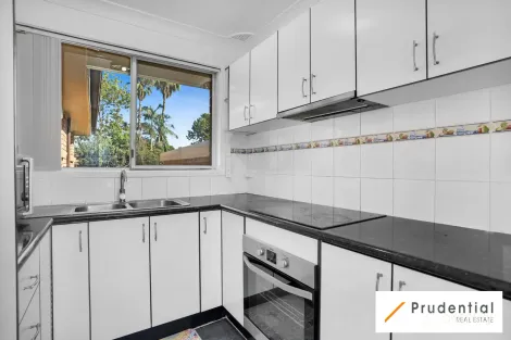Property photo of 12/4 Sitella Place Ingleburn NSW 2565