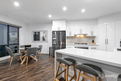 Property photo of 3 Santa Monica Place Berwick VIC 3806