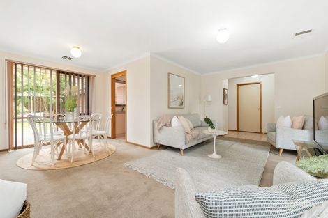 Property photo of 10 Dunn Crescent Langwarrin VIC 3910