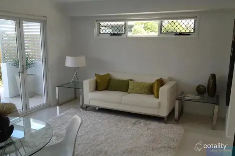 Property photo of 3/15 Fox Street Wynnum QLD 4178