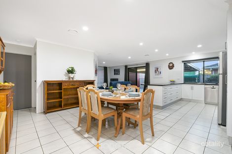 Property photo of 33 McGuigan Drive Cranbourne West VIC 3977