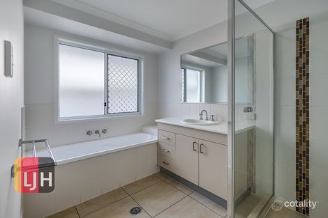 26 Caspian Pde, Warner, QLD 4500