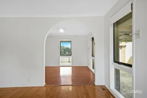 Property photo of 16 Ebony Drive Bundoora VIC 3083