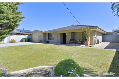 Property photo of 5 Dolton Place Warnbro WA 6169