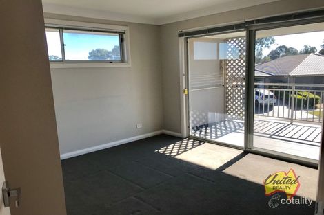 Property photo of 2/20 Lorimer Crescent Elderslie NSW 2570