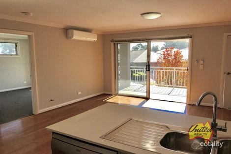 Property photo of 2/20 Lorimer Crescent Elderslie NSW 2570