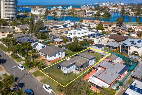 12 Clam St, Runaway Bay, QLD 4216
