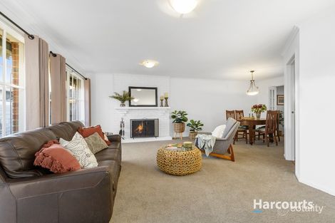Property photo of 4 Mistletoe Close Knoxfield VIC 3180
