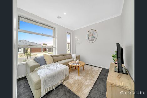 Property photo of 73 Clementine Boulevard Tarneit VIC 3029