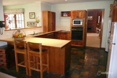 Property photo of 7 Park Avenue Grahamvale VIC 3631