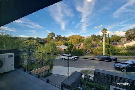 Property photo of 1/13 Arnold Grove Doncaster VIC 3108