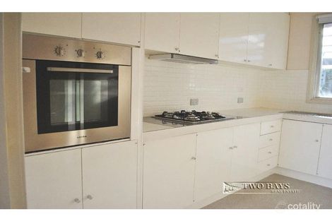 Property photo of 4/131-133 Mount Eliza Way Mount Eliza VIC 3930