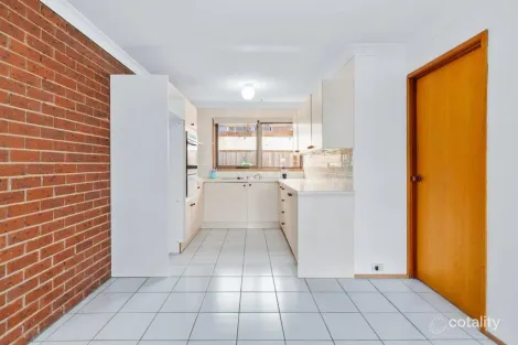 Property photo of 25/18-20 Glen Street Werribee VIC 3030