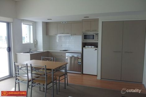 Property photo of 1BF/41 Fortescue Street Spring Hill QLD 4000