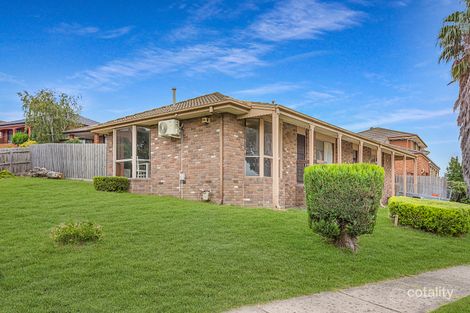 Property photo of 18 Truslove Court Endeavour Hills VIC 3802