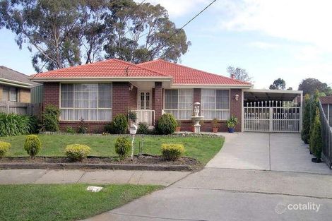Property photo of 8 Jon Place Keysborough VIC 3173