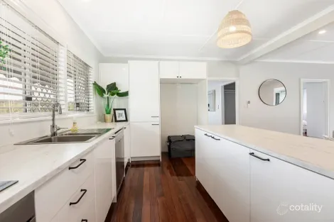 Property photo of 26 Dorothy Street Silkstone QLD 4304