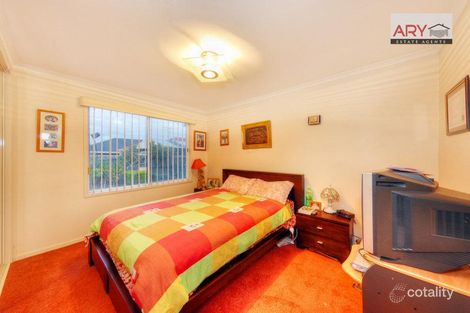 Property photo of 3 Ibis Grove Cairnlea VIC 3023