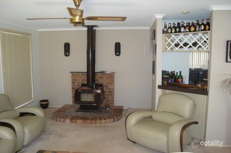 Property photo of 31 Charmer Crescent Minchinbury NSW 2770