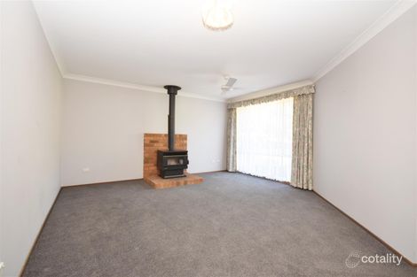 Property photo of 22 Illawarra Circuit Worrigee NSW 2540