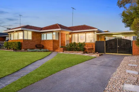 Property photo of 22 Benine Drive Cambridge Park NSW 2747