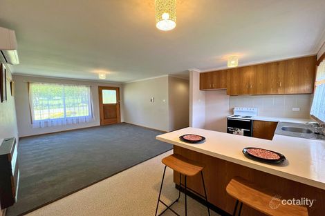 Property photo of 11 Clarke Street Camperdown VIC 3260