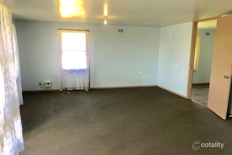 Property photo of 72 Kanangra Drive Taree NSW 2430