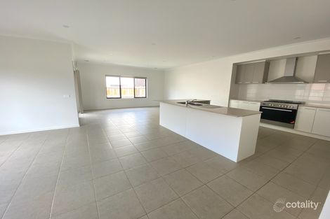 Property photo of 41 Aspect Avenue Wantirna South VIC 3152