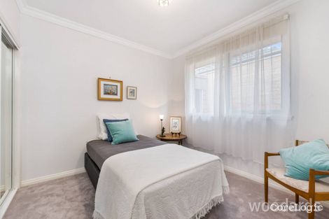 Property photo of 2/39 Wards Grove Bentleigh East VIC 3165