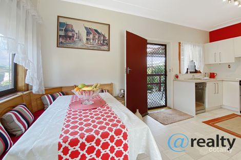 Property photo of 82 Charmhaven Avenue Charmhaven NSW 2263