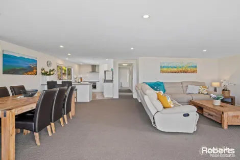 Property photo of 2/3 Gordon Heights Bicheno TAS 7215