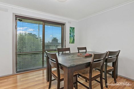 Property photo of 27 Kana Street Grovedale VIC 3216