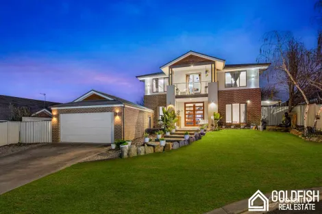 Property photo of 8 Oakes Place Golden Square VIC 3555