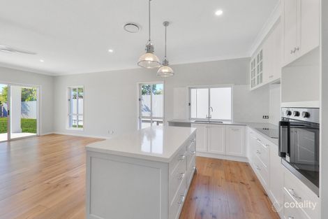 362v Victor St, Birkdale, QLD 4159