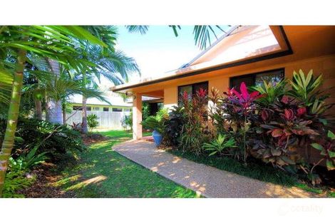 6 Pacific Ave, Bushland Beach, QLD 4818